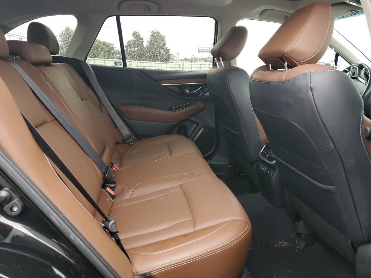 2022 SUBARU Outback