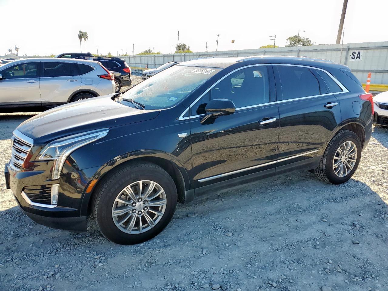 2017 CADILLAC XT5