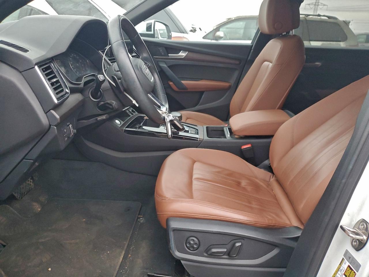 2021 AUDI Q5