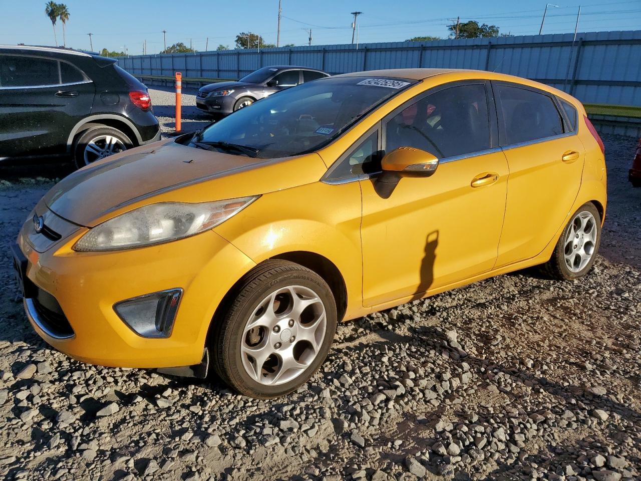 2011 FORD Fiesta