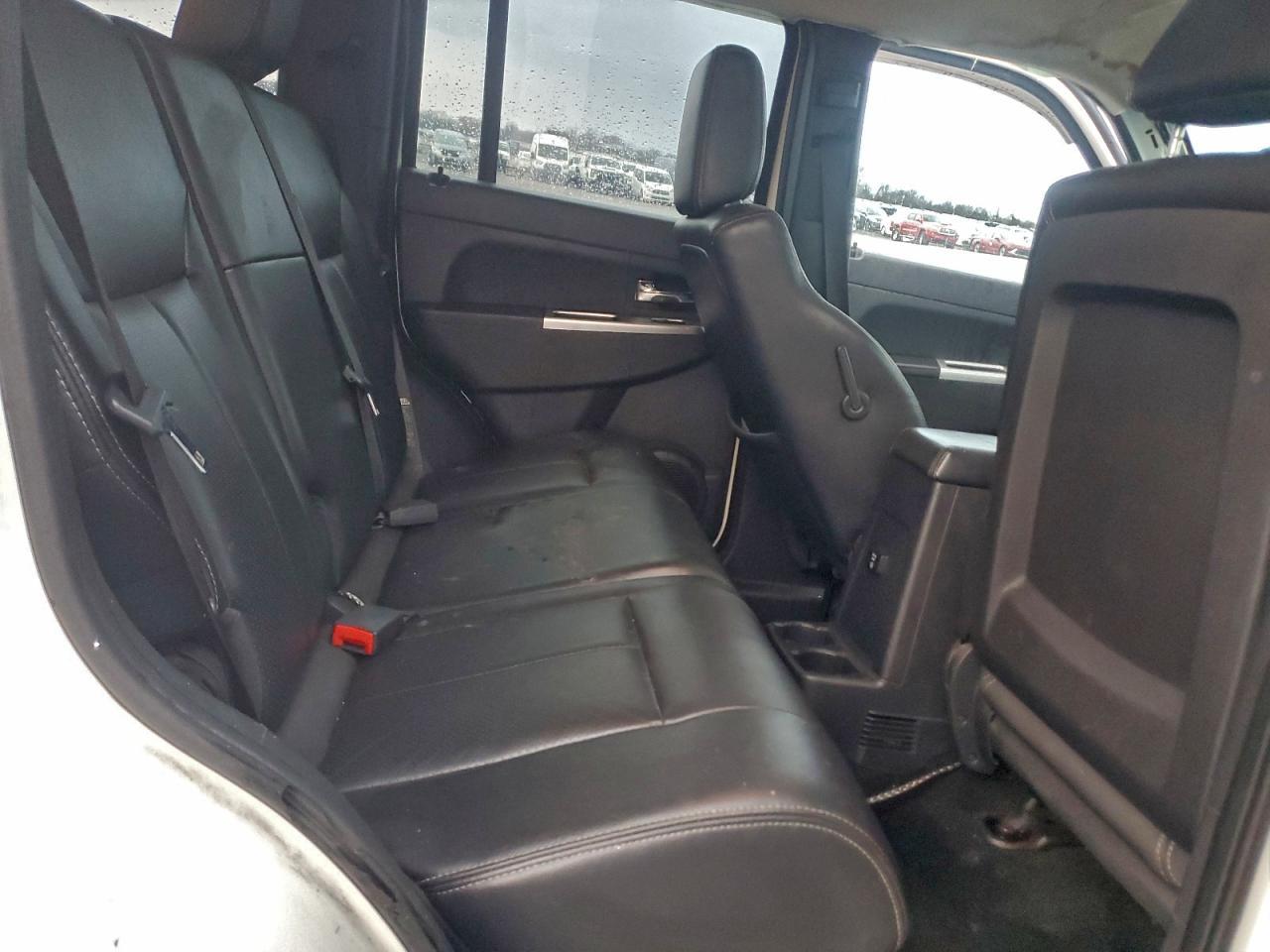 2009 JEEP Liberty