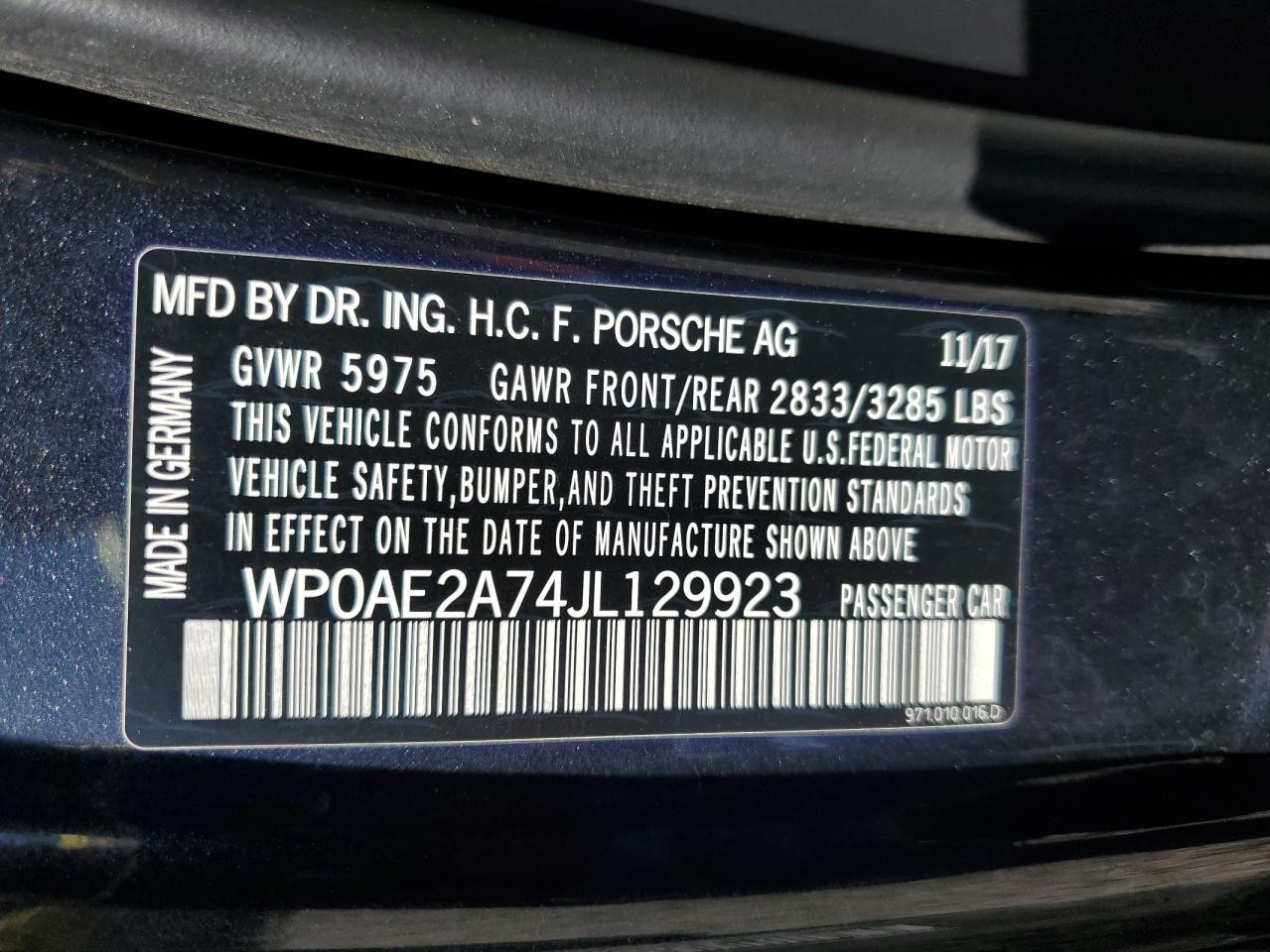 2018 PORSCHE Panamera