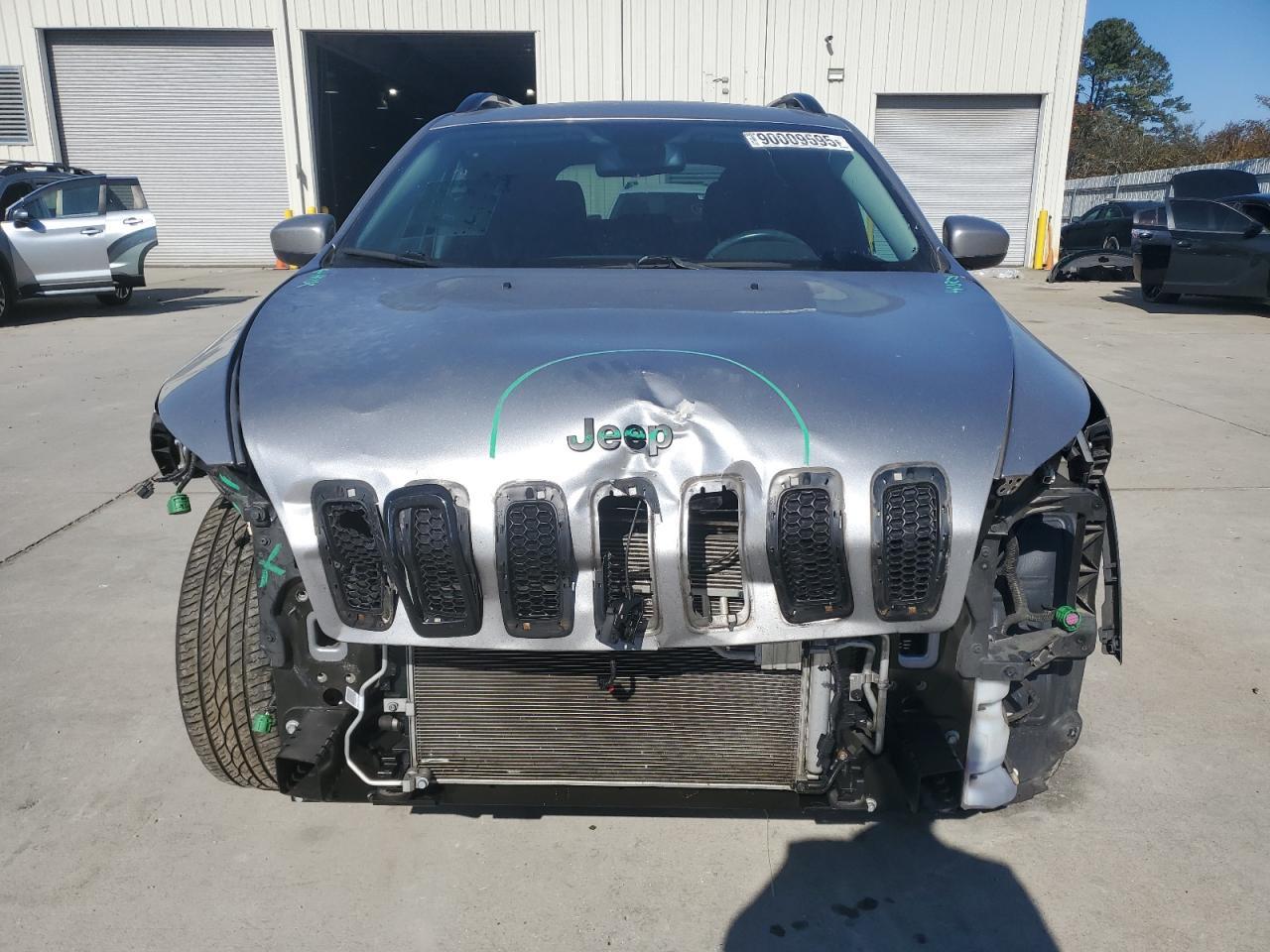 2018 JEEP CHEROKEE