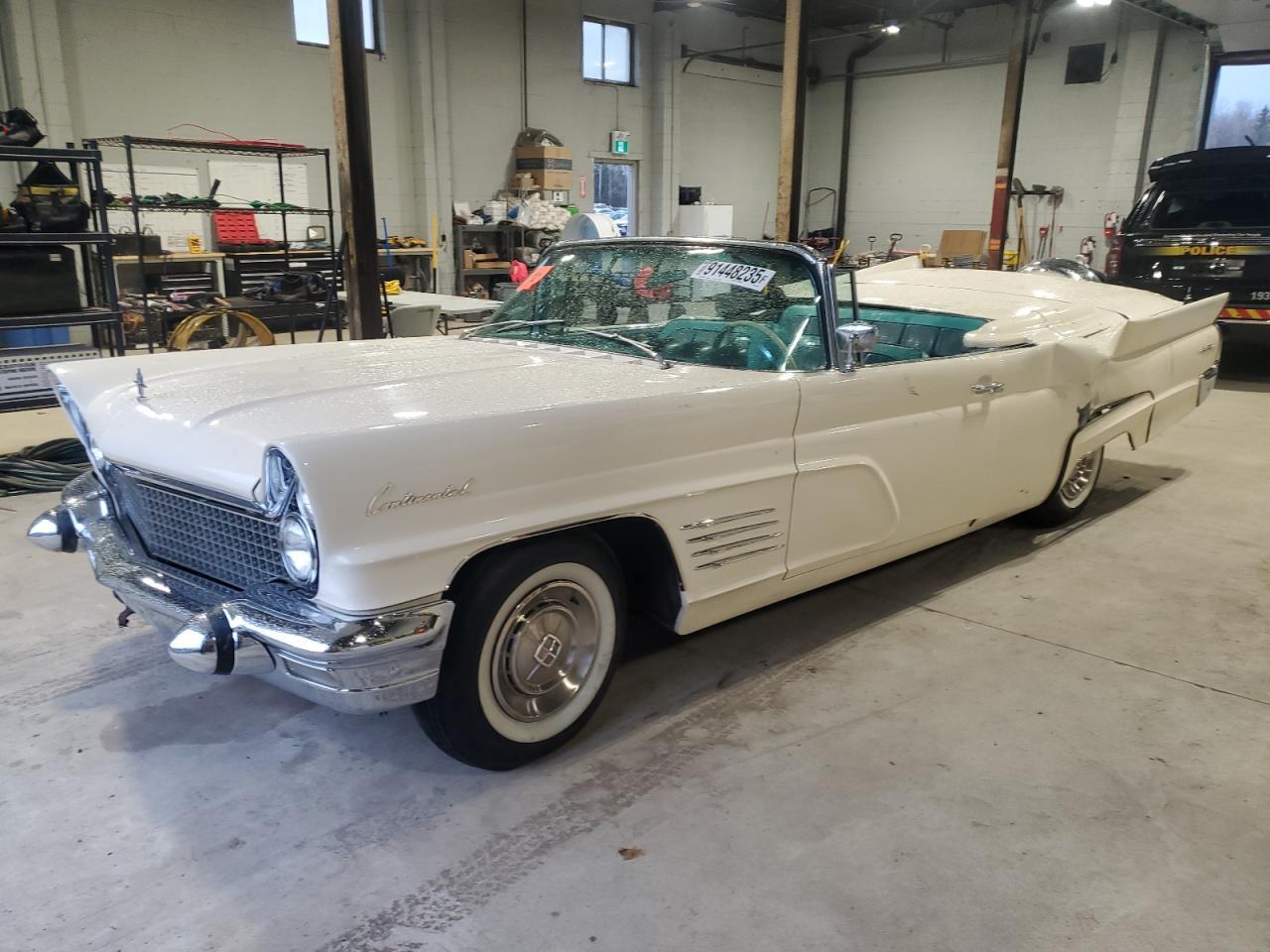 1960 LINCOLN Continenta