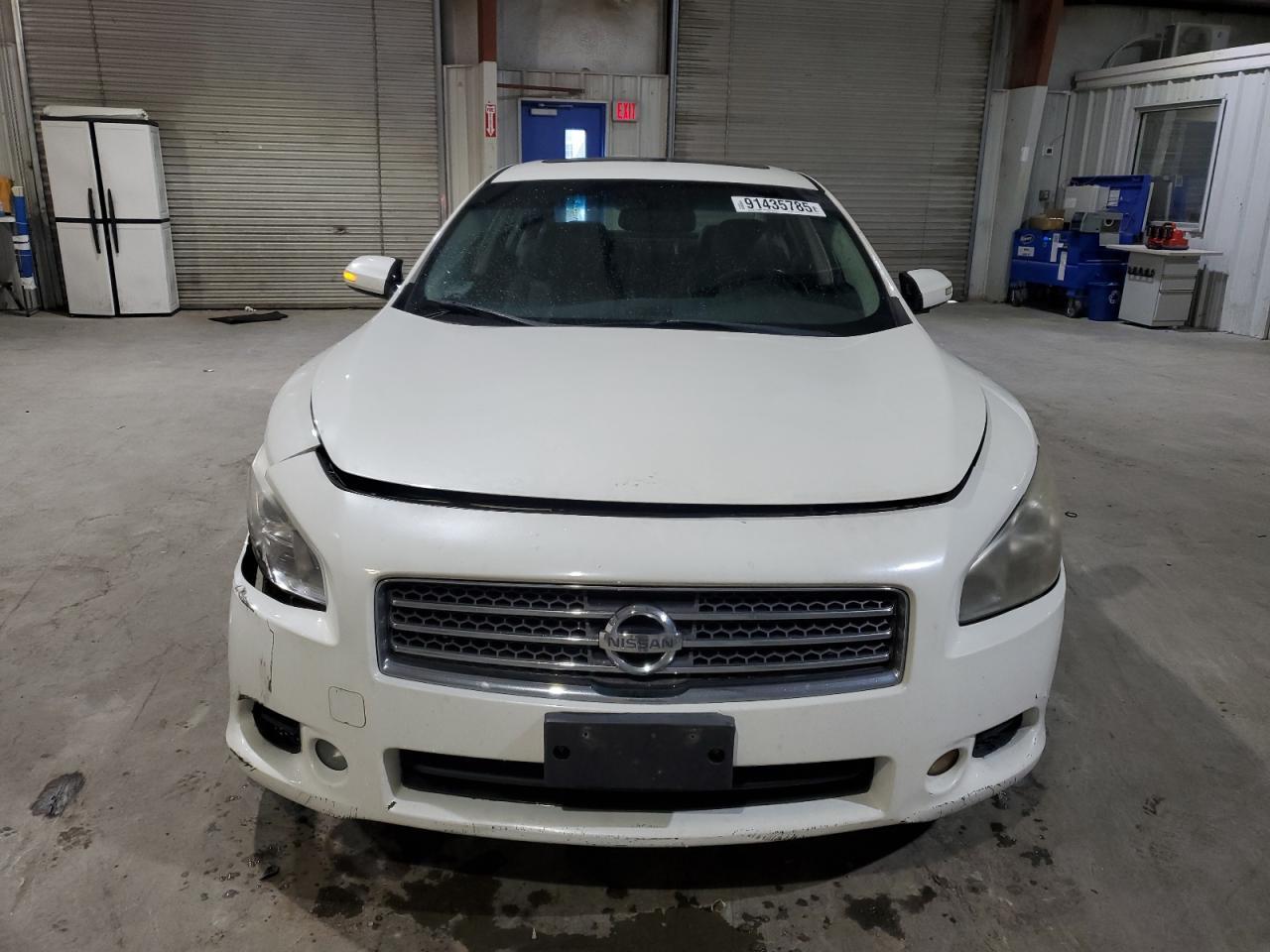 2010 NISSAN Maxima