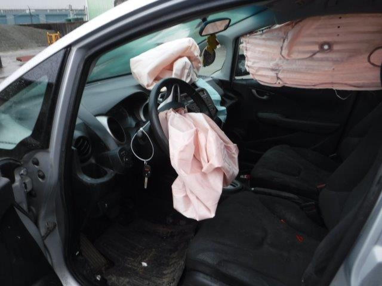 2011 HONDA FIT