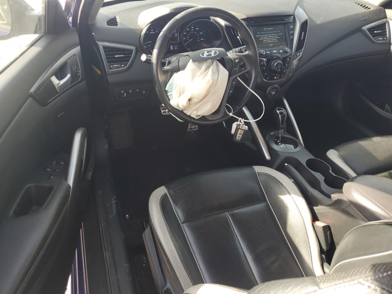 2013 HYUNDAI VELOSTER