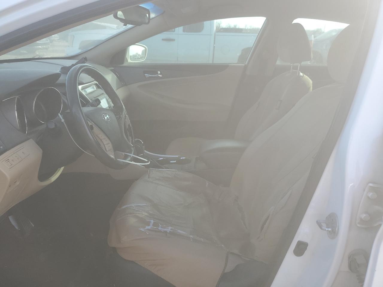 2013 HYUNDAI SONATA
