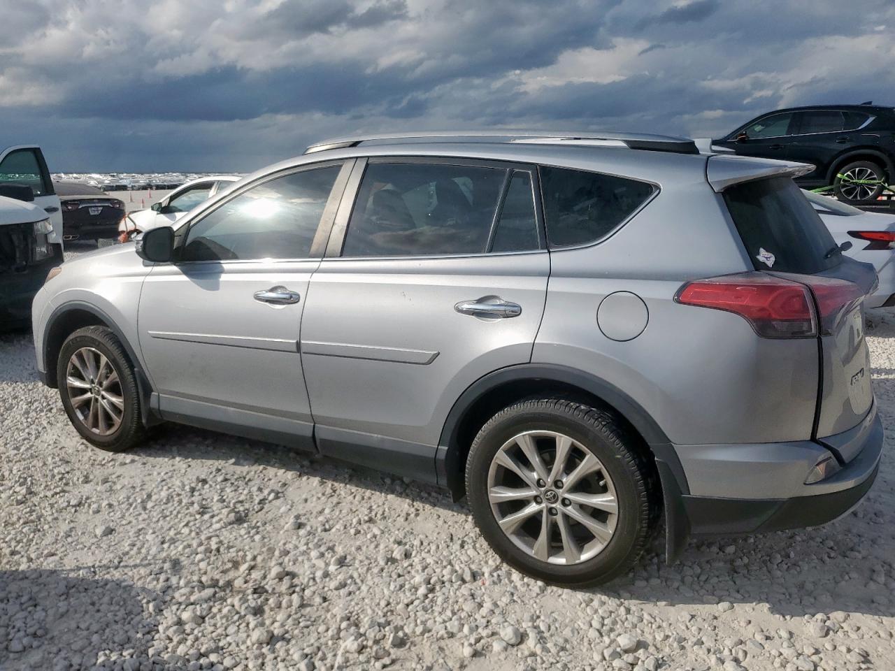 2018 TOYOTA RAV4