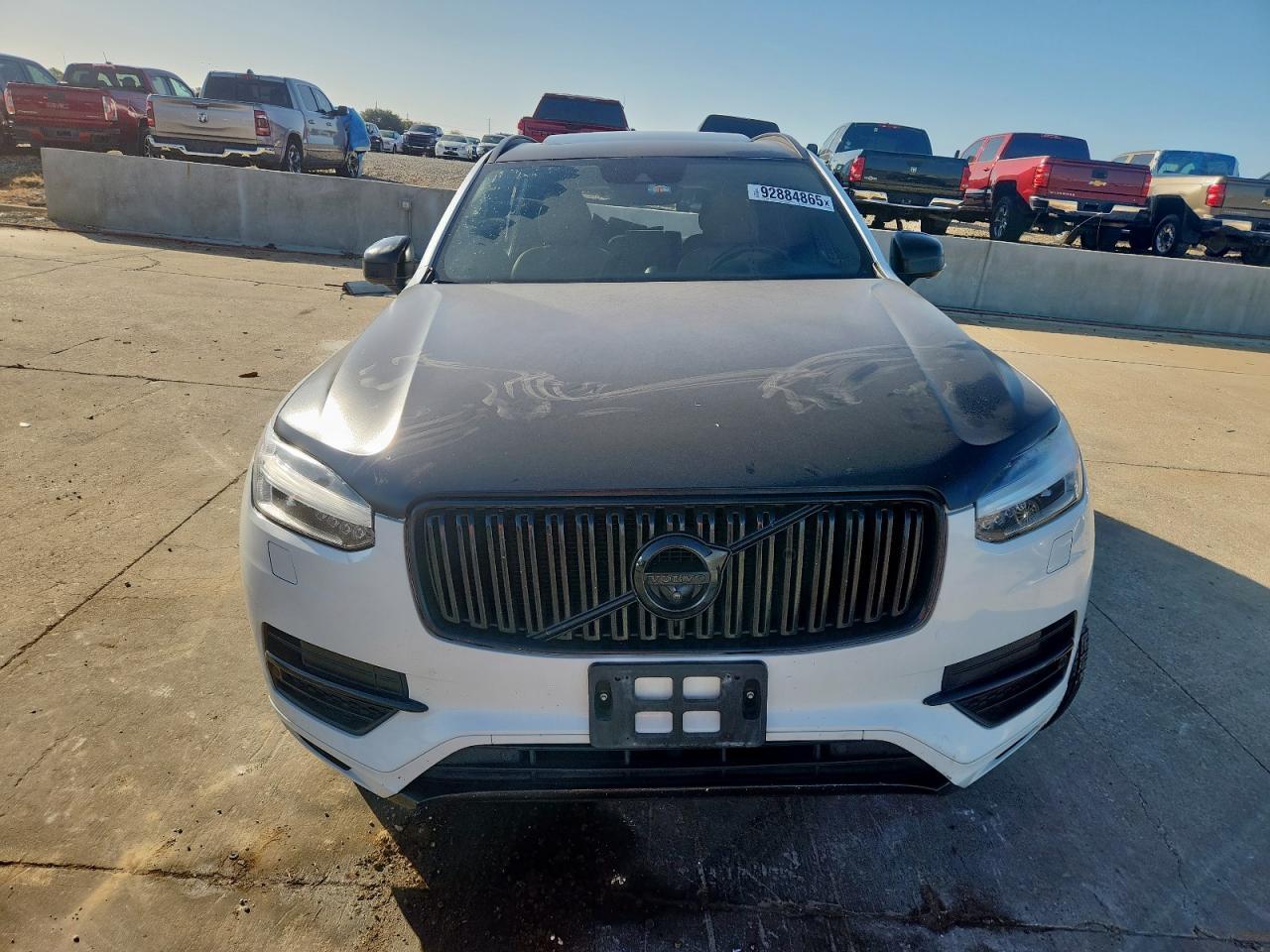 2017 VOLVO XC90
