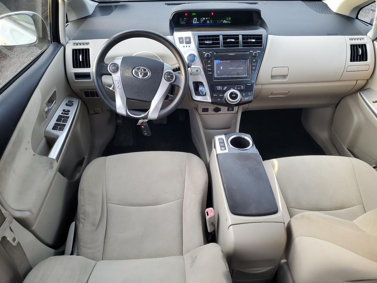 2012 TOYOTA PRIUS V