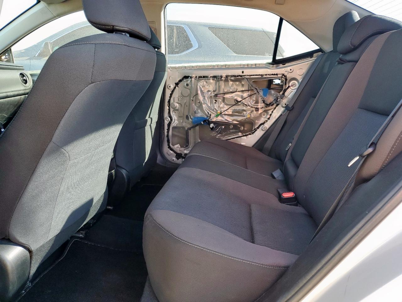 2019 TOYOTA COROLLA