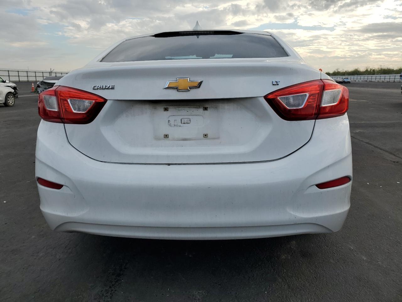 2016 CHEVROLET CRUZE