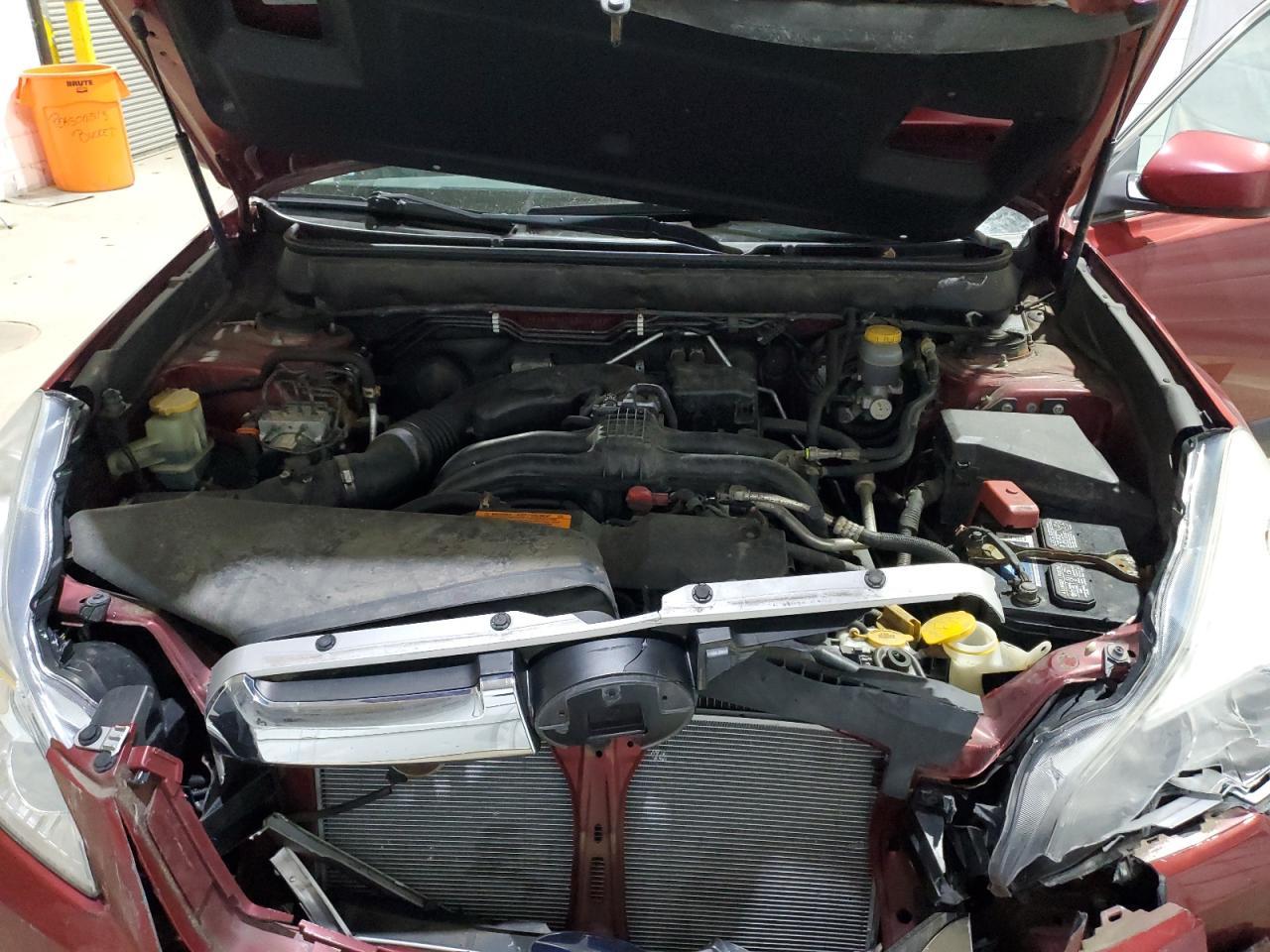 2013 SUBARU Outback
