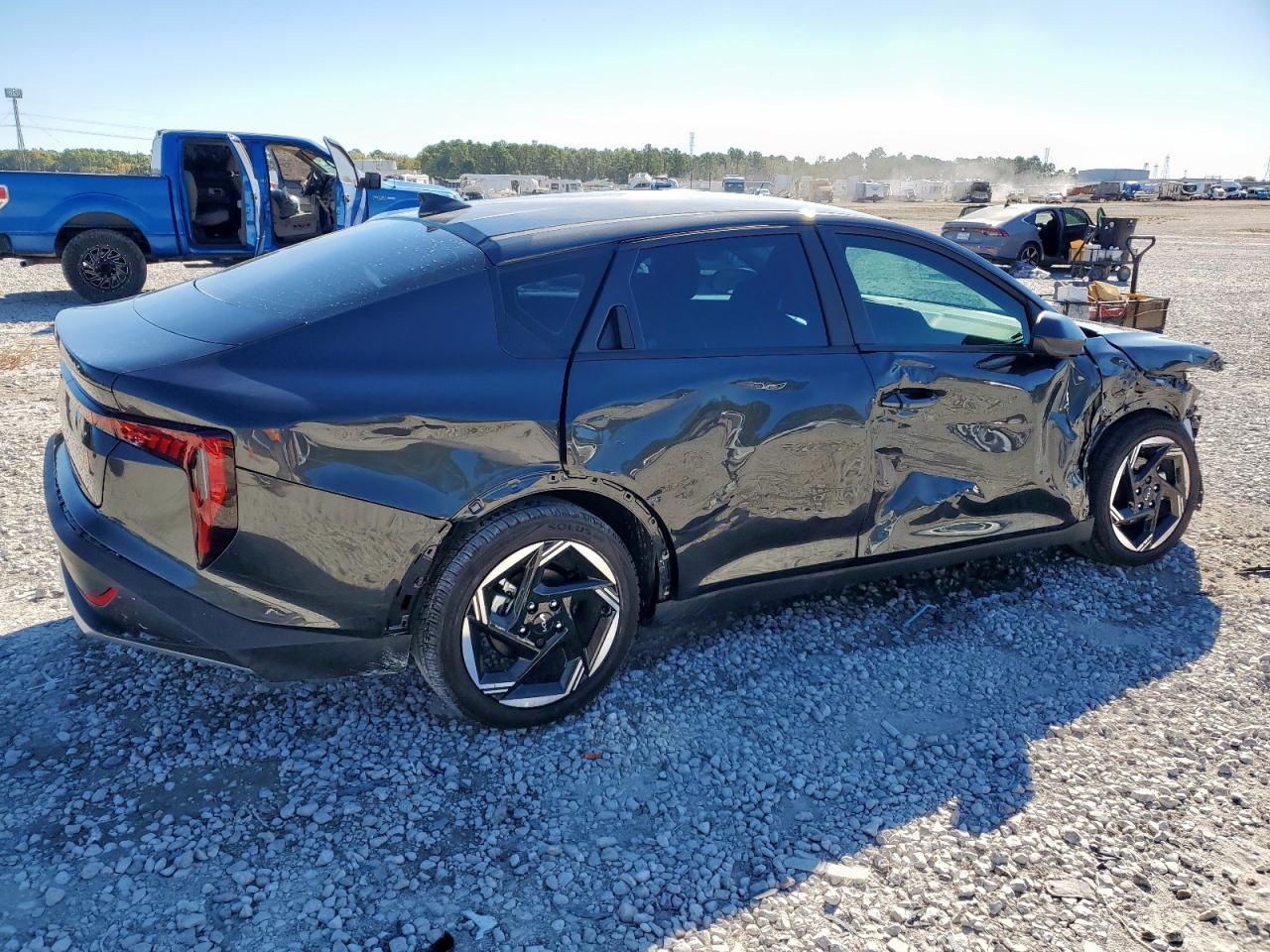 2025 KIA K4