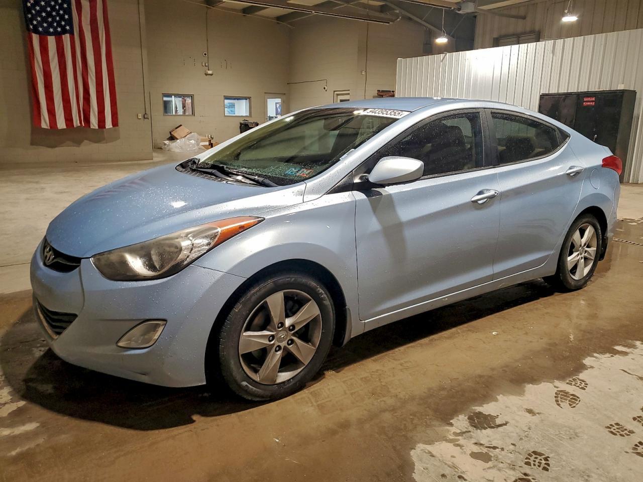 2012 HYUNDAI ELANTRA