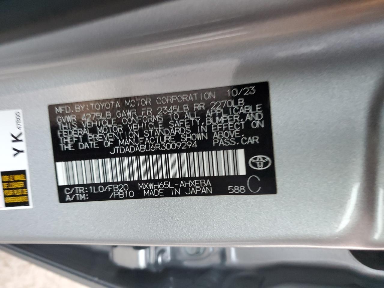 2024 TOYOTA PRIUS