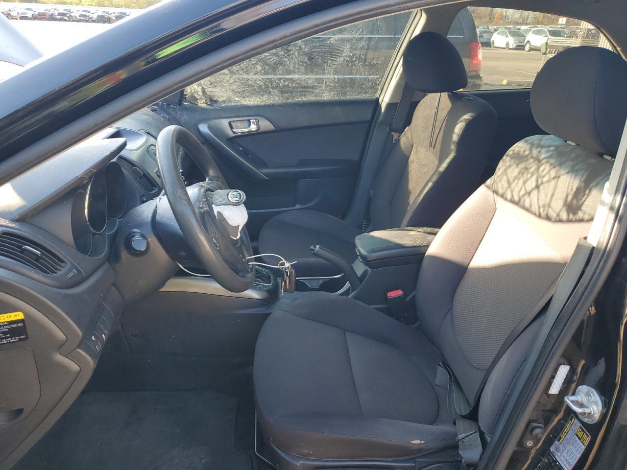 2013 KIA FORTE