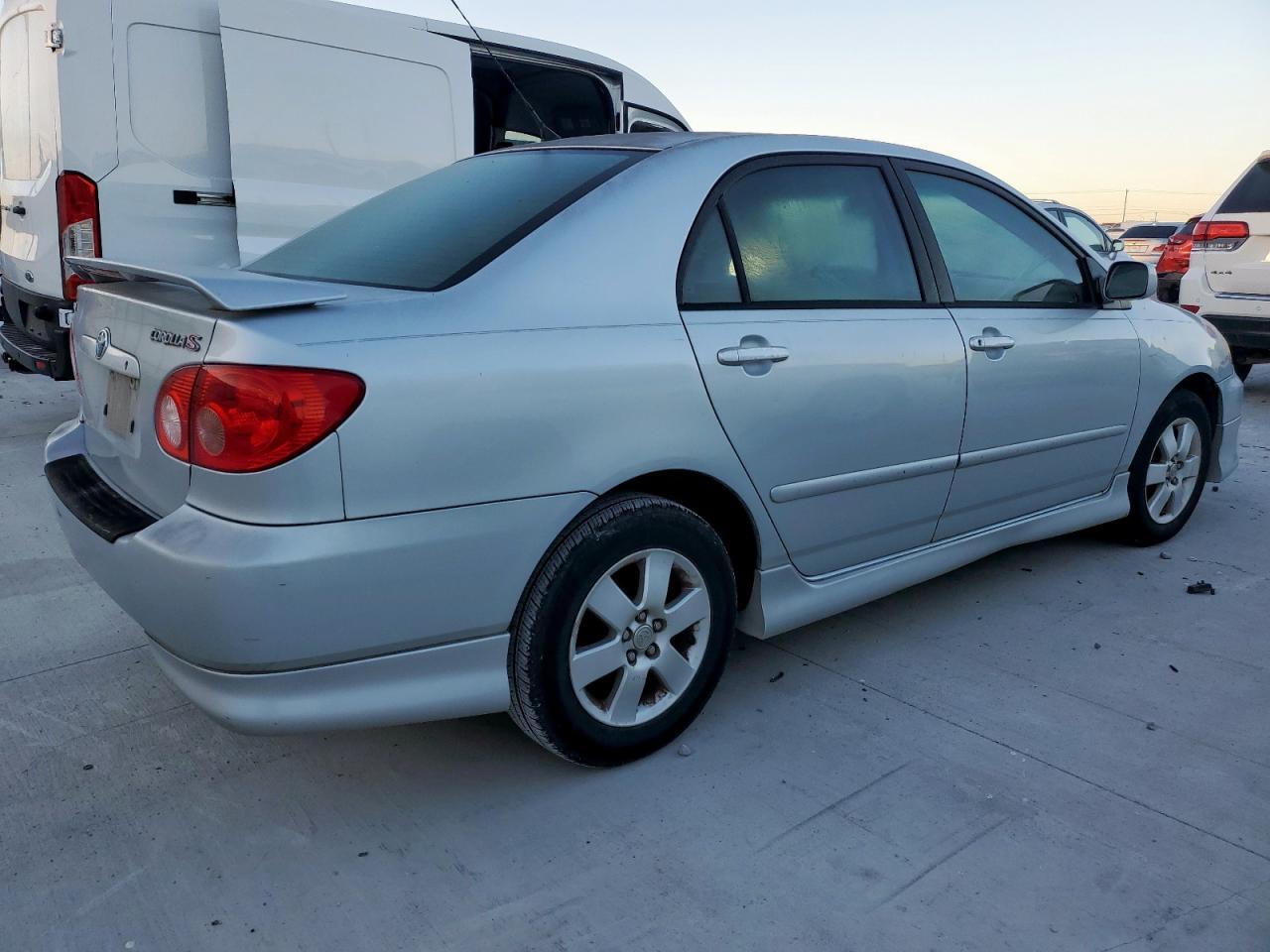 2006 TOYOTA COROLLA