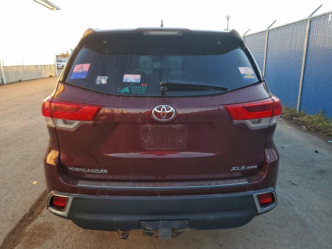 2019 TOYOTA HIGHLANDER