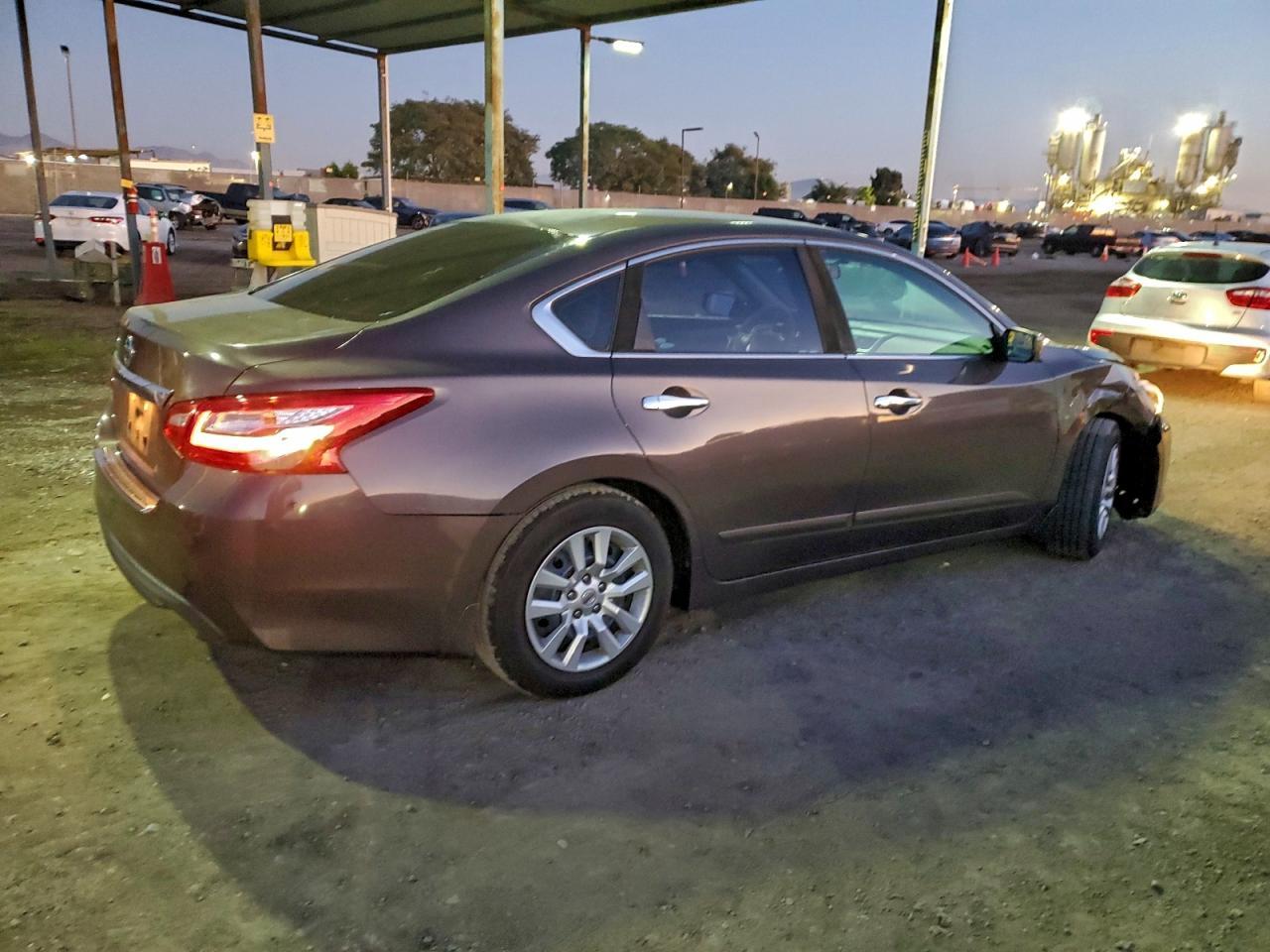 2016 NISSAN ALTIMA
