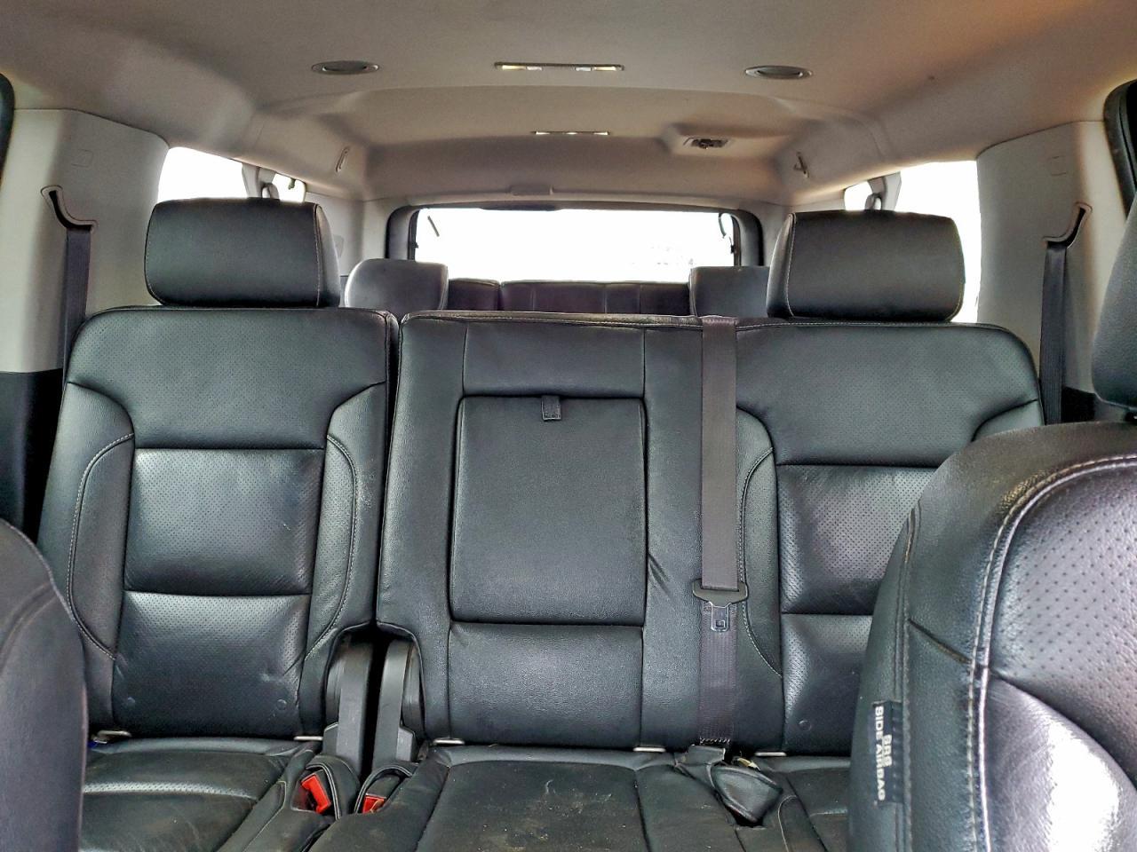 2018 CHEVROLET Suburban