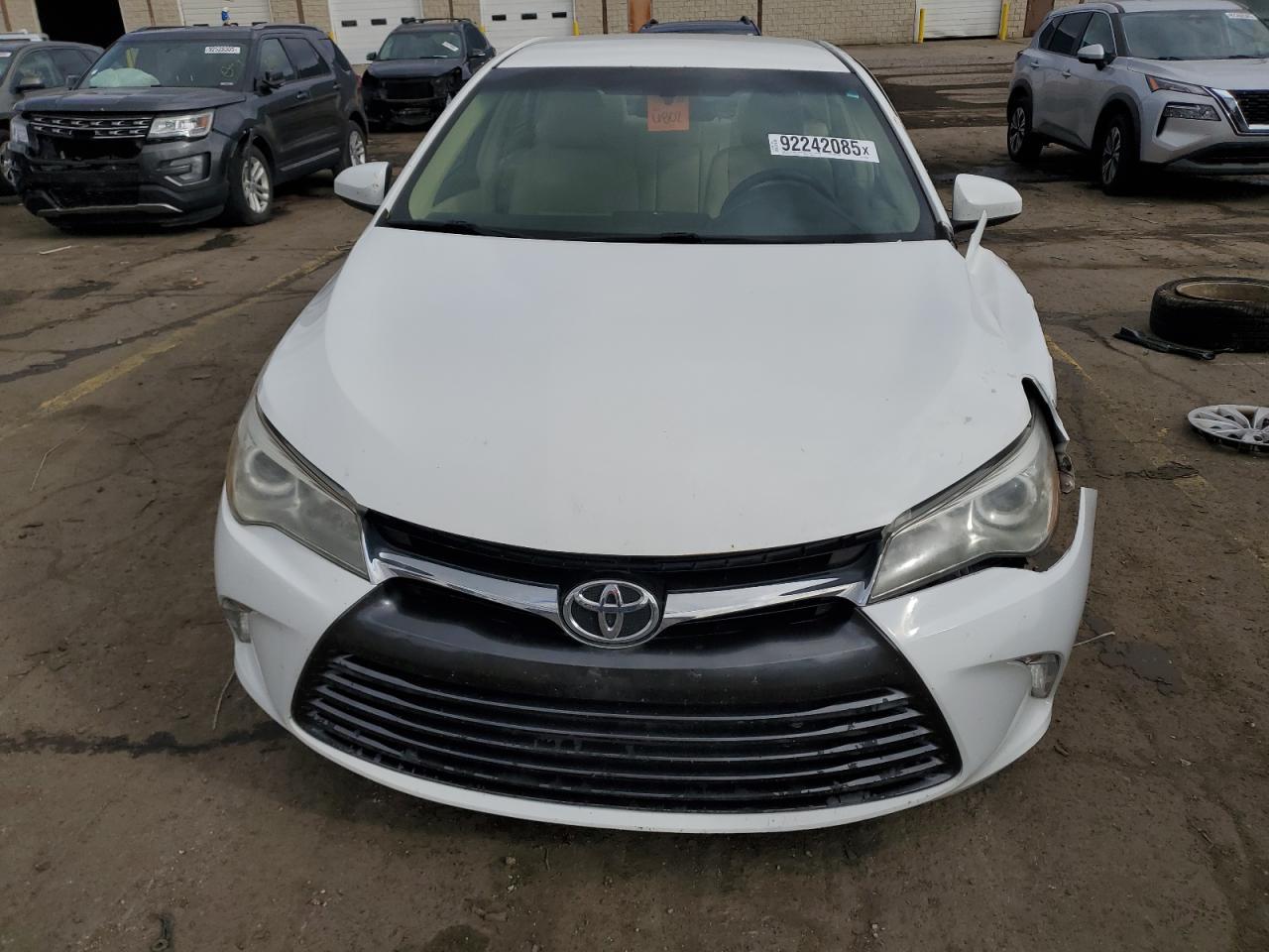 2015 TOYOTA CAMRY