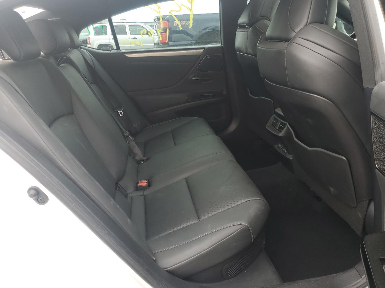 2024 LEXUS ES 300H