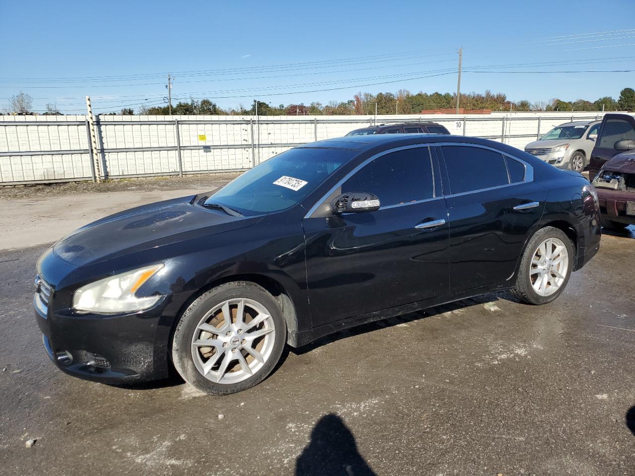 2012 NISSAN Maxima