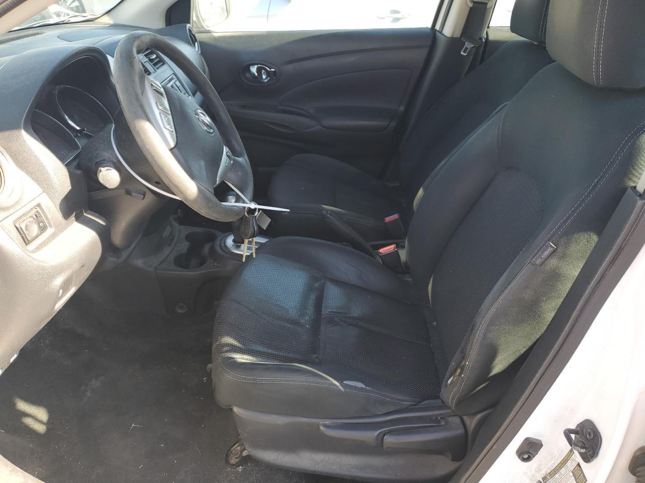 2017 NISSAN VERSA