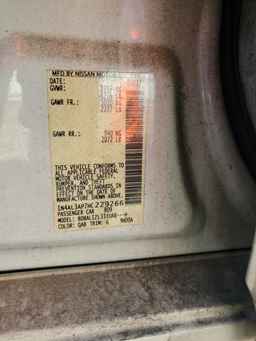 2017 NISSAN ALTIMA