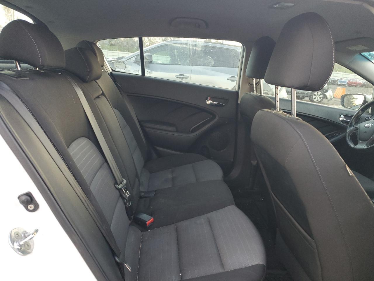 2015 KIA FORTE