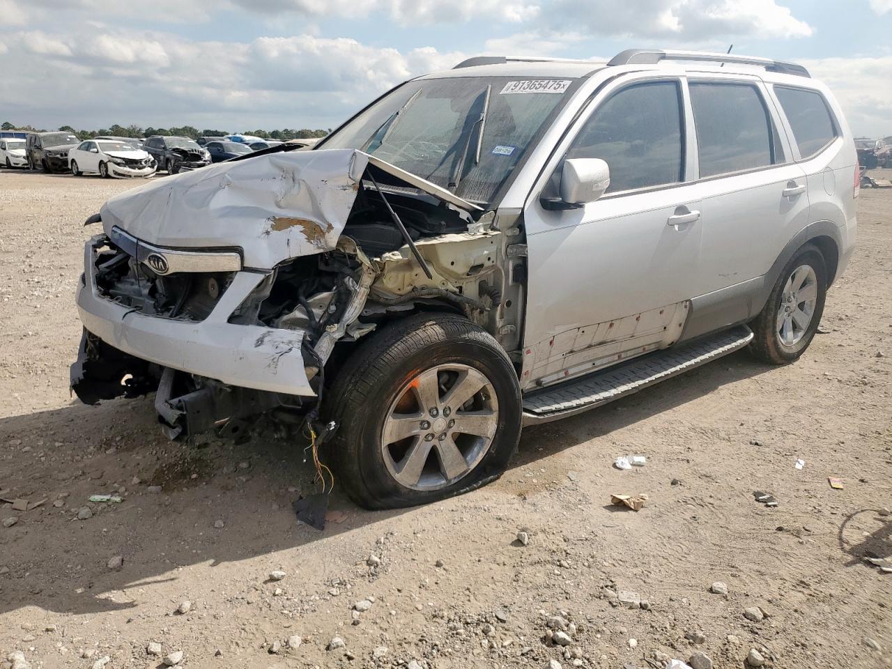 2009 KIA Borrego
