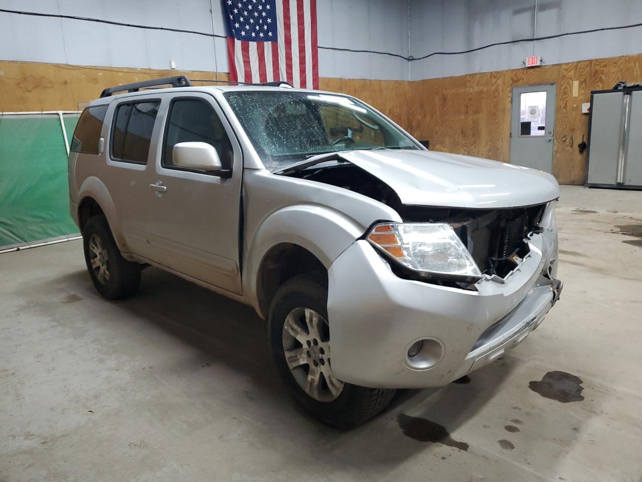 2010 NISSAN PATHFINDER