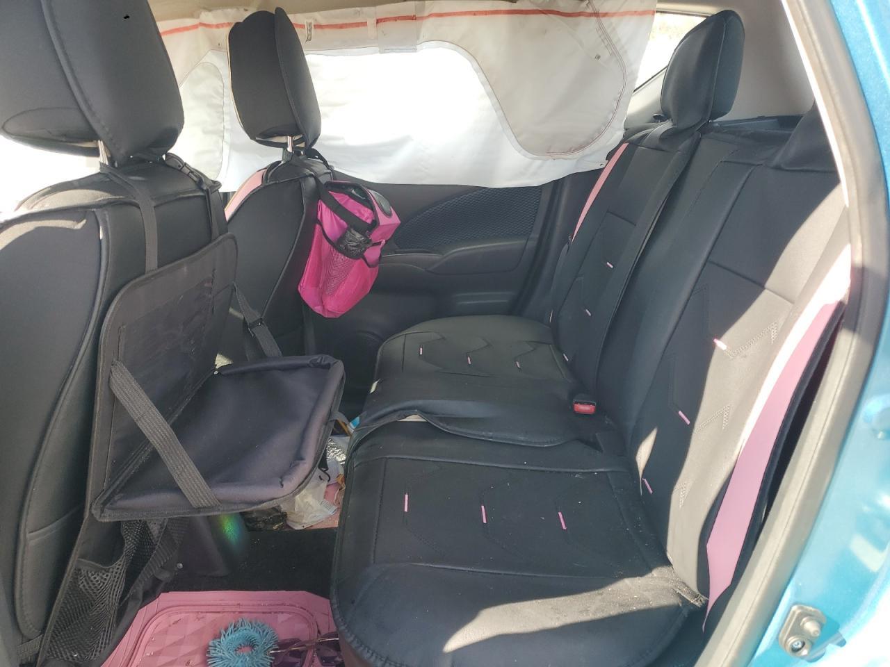 2016 NISSAN Versa Note