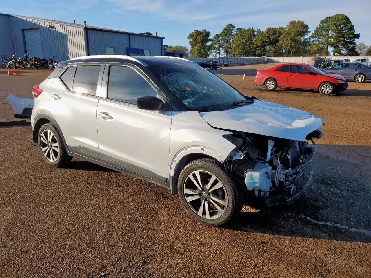 2018 NISSAN KICKS