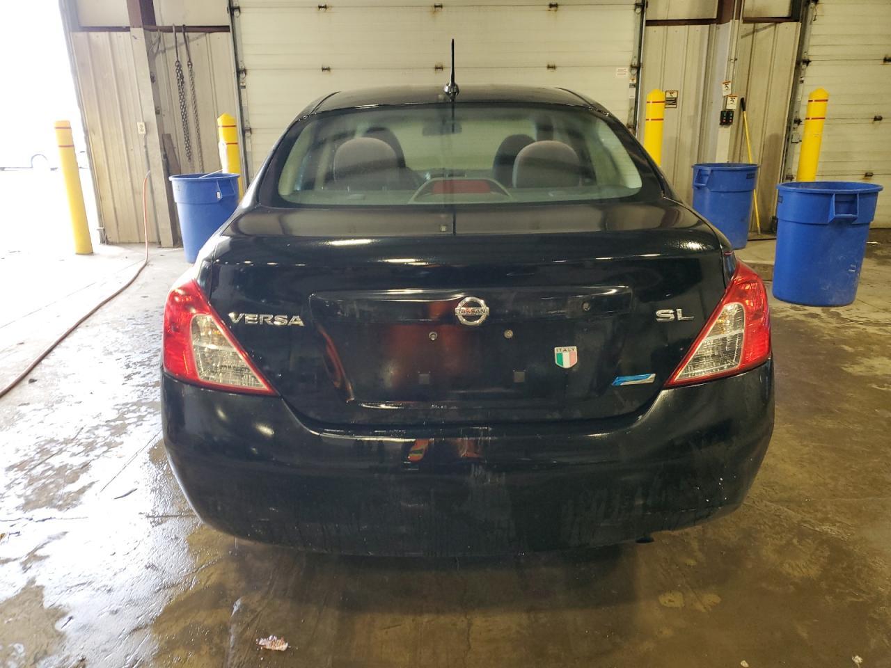 2012 NISSAN VERSA