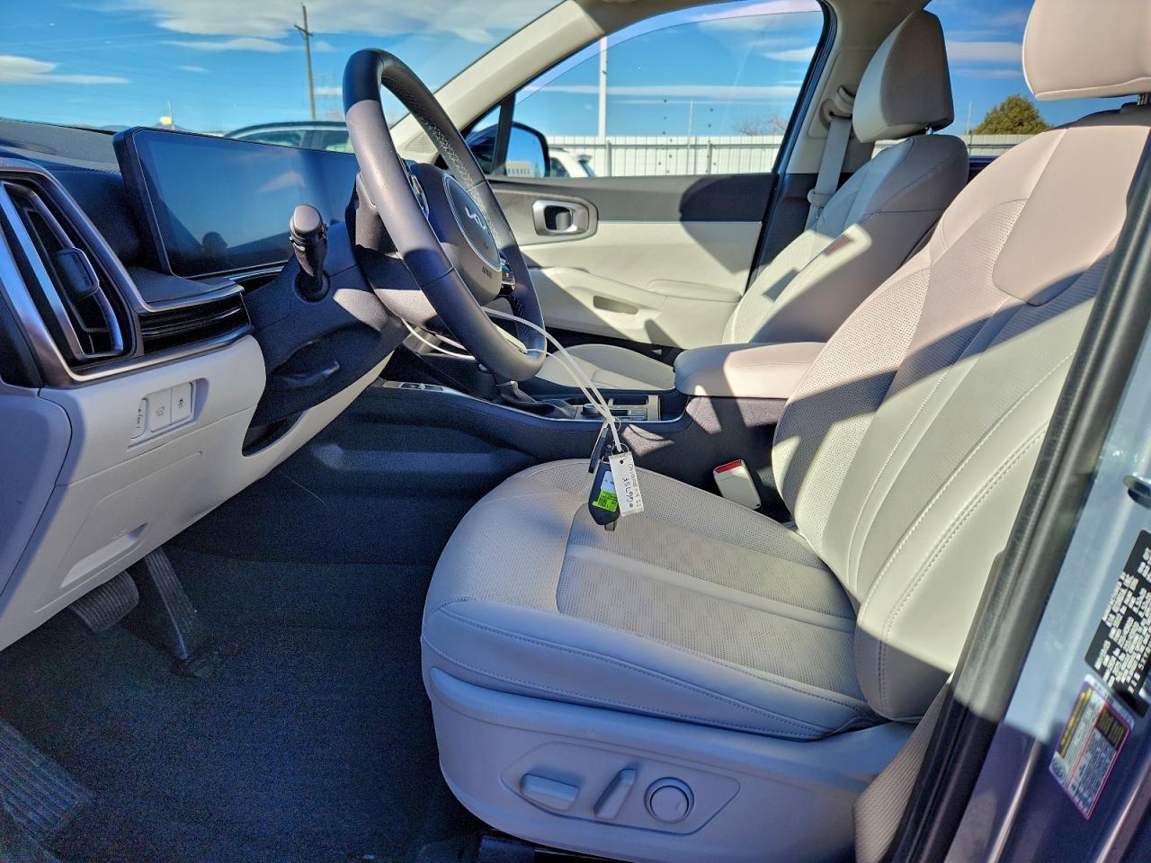 2025 KIA SORENTO