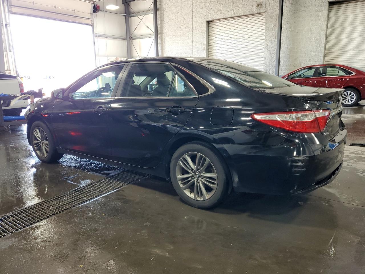 2017 TOYOTA CAMRY