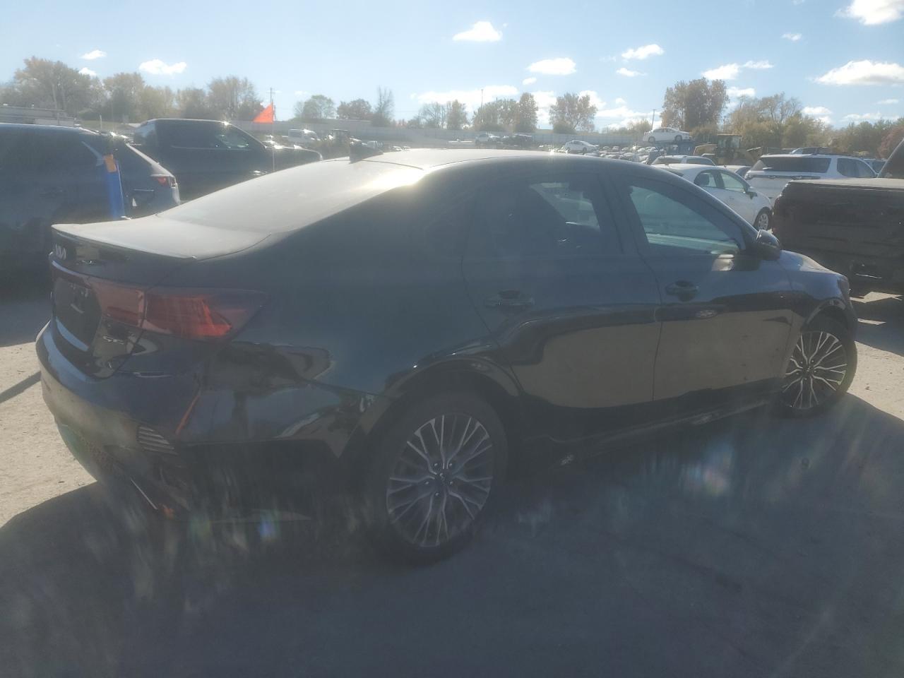 2023 KIA FORTE