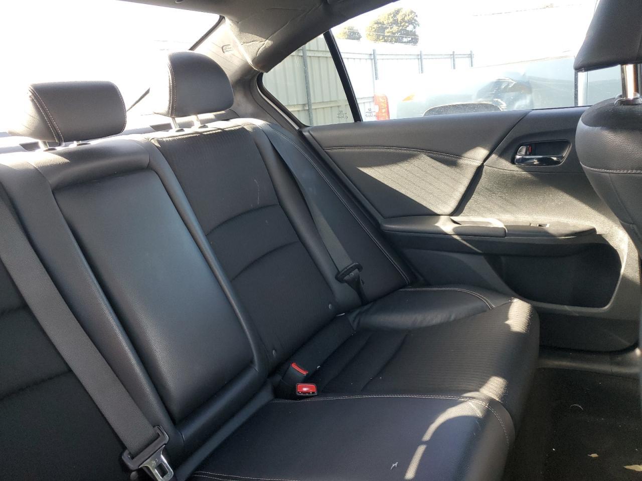 2017 HONDA ACCORD