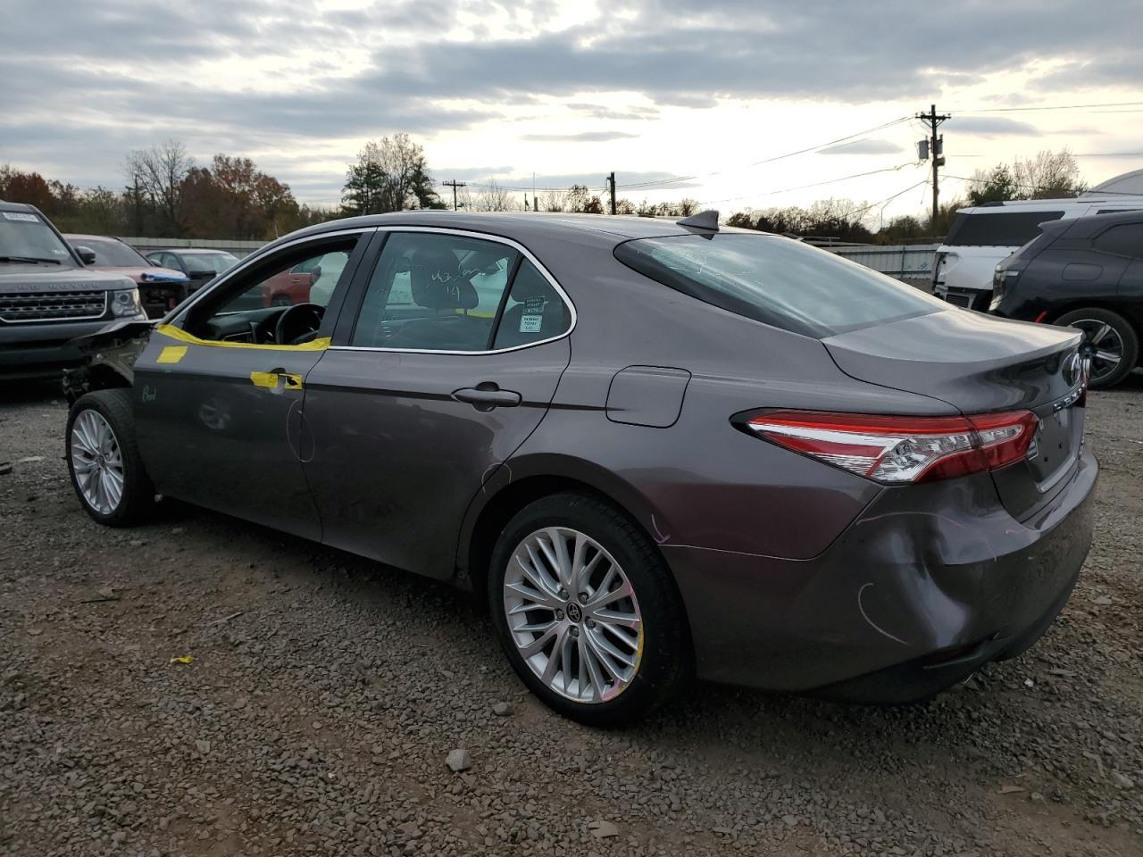 2020 TOYOTA CAMRY
