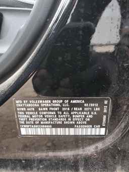 2012 VOLKSWAGEN Passat