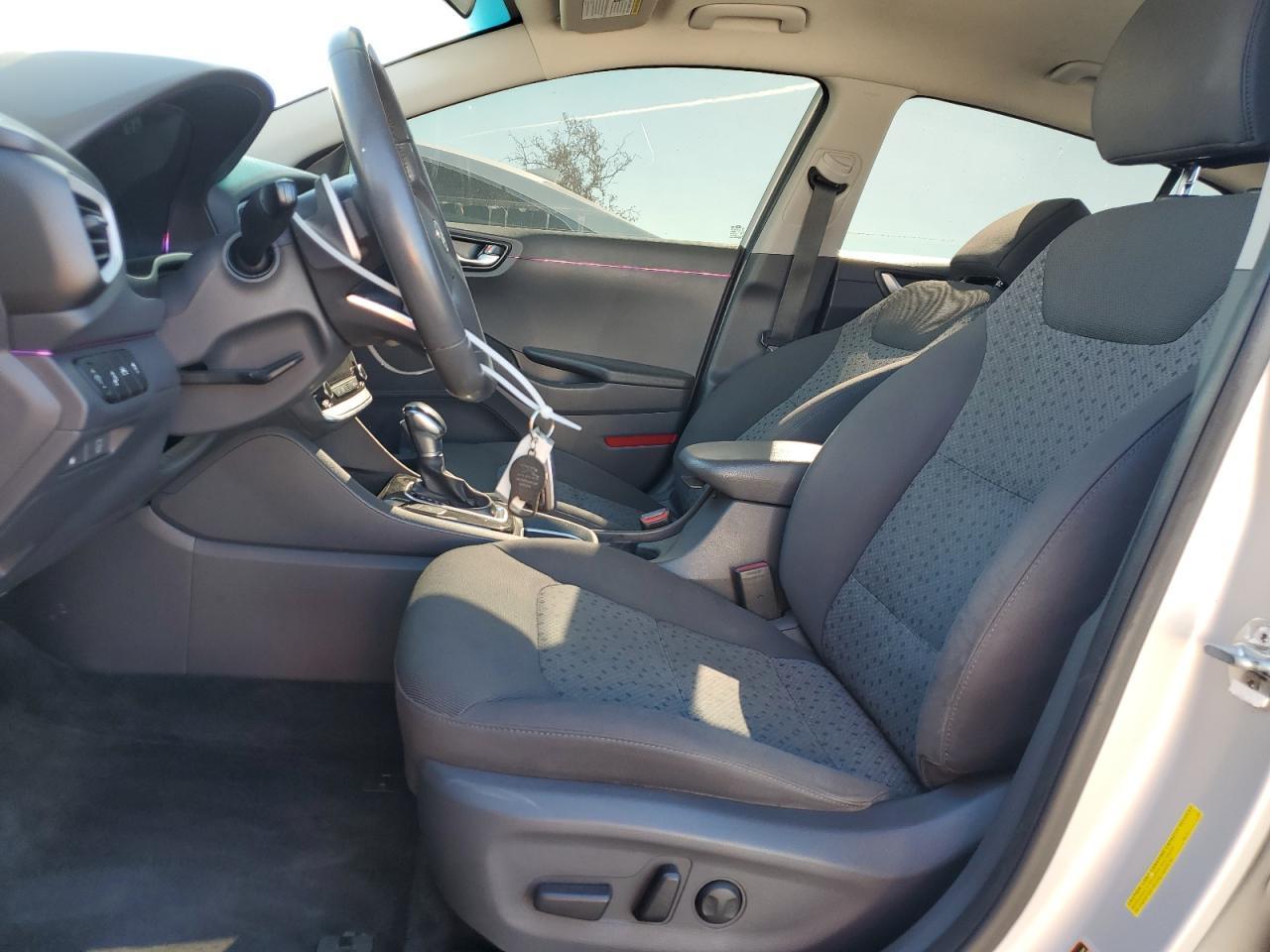 2018 HYUNDAI Ioniq