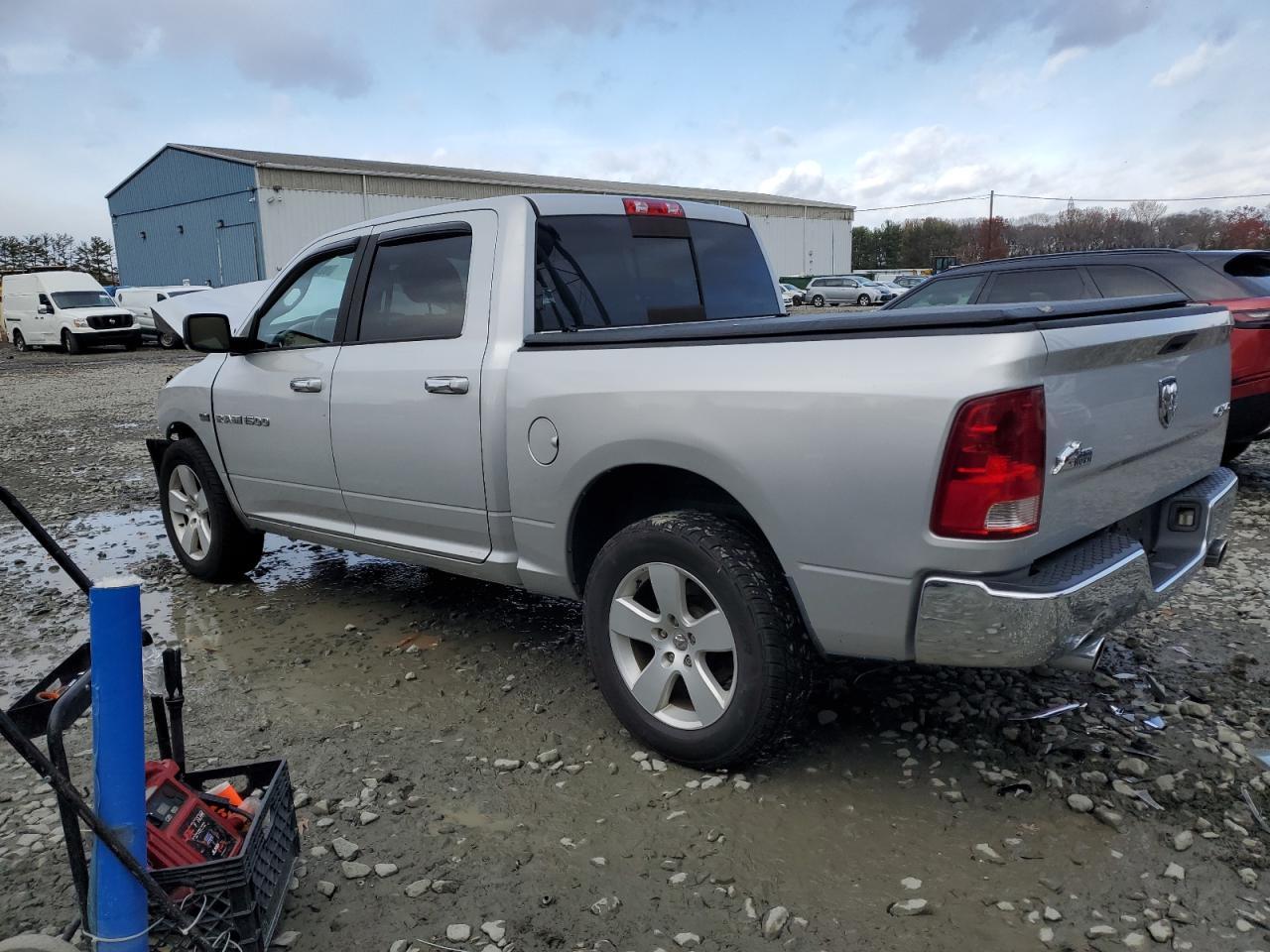 2011 DODGE RAM 1500