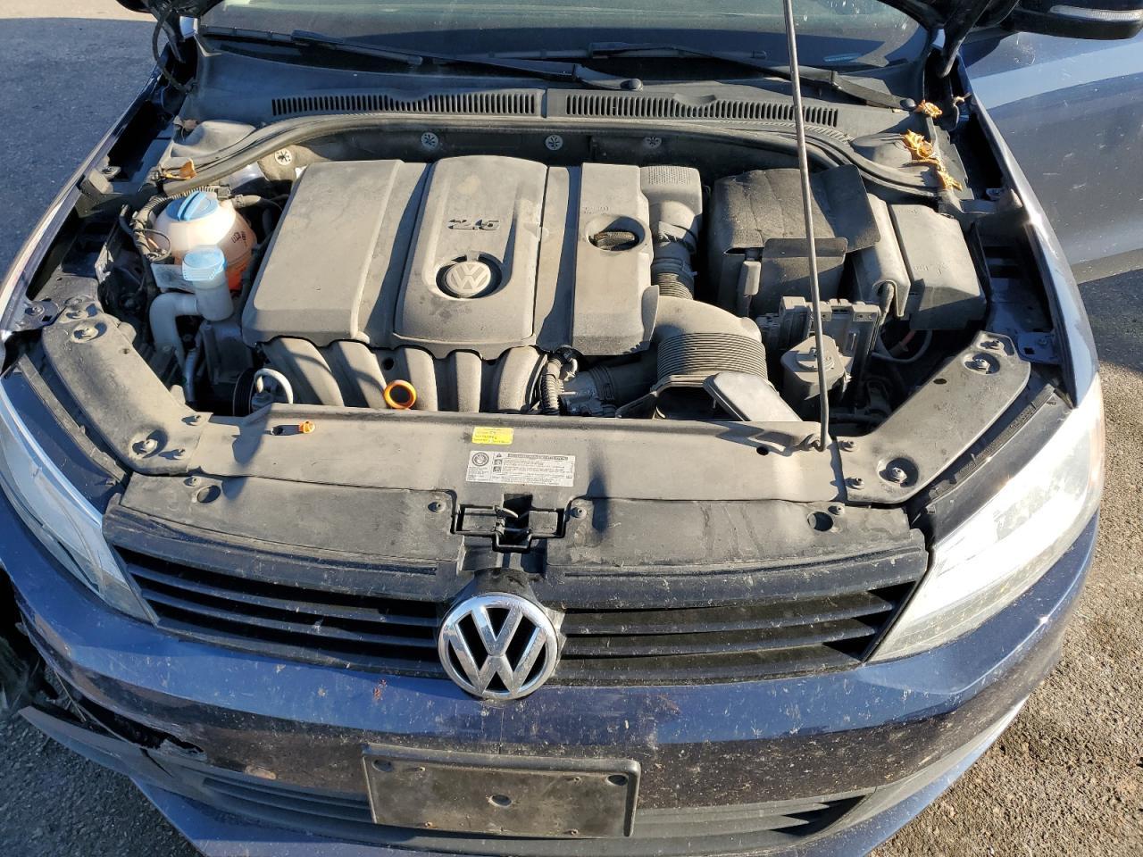 2012 VOLKSWAGEN JETTA