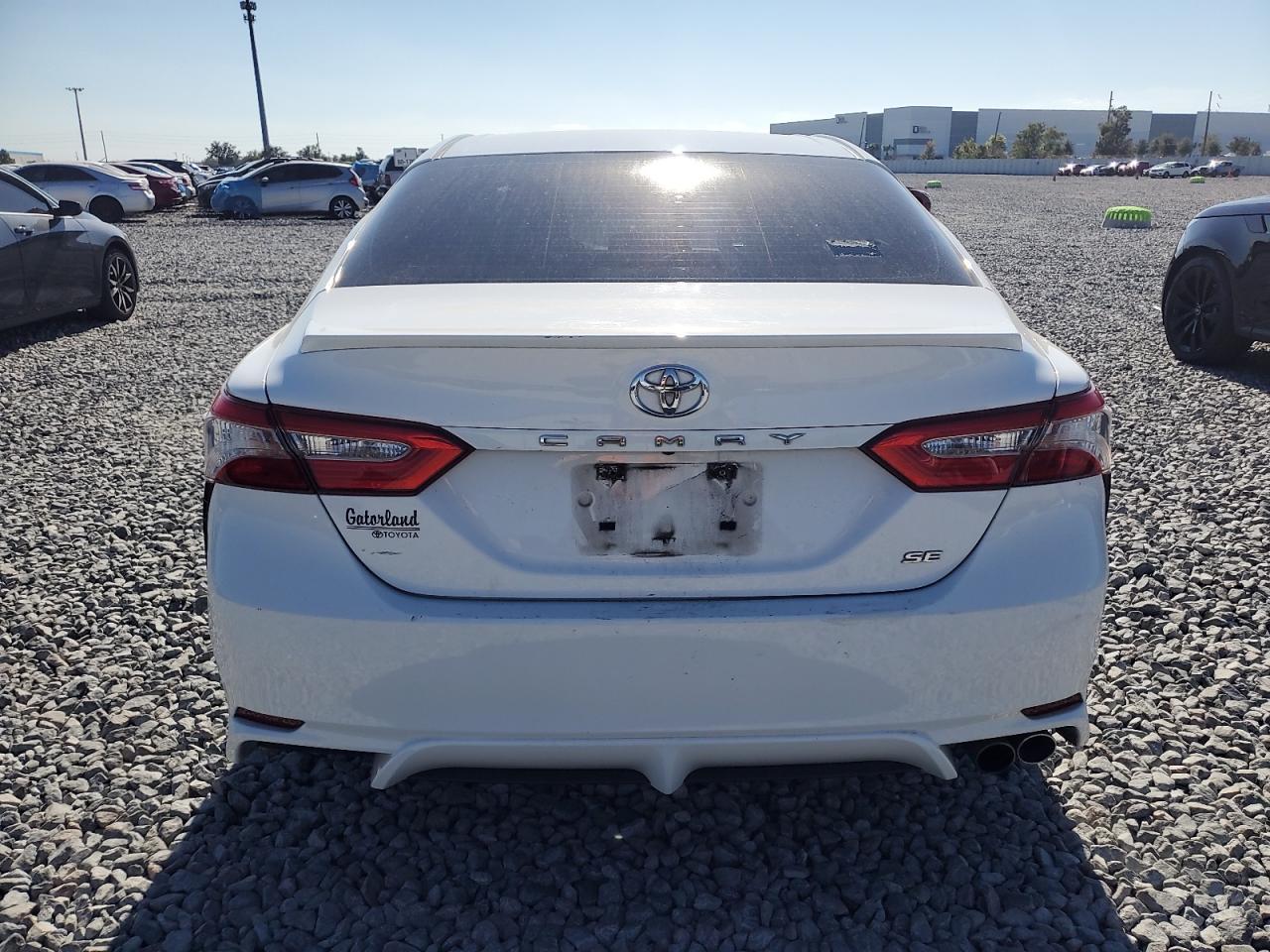 2018 TOYOTA CAMRY