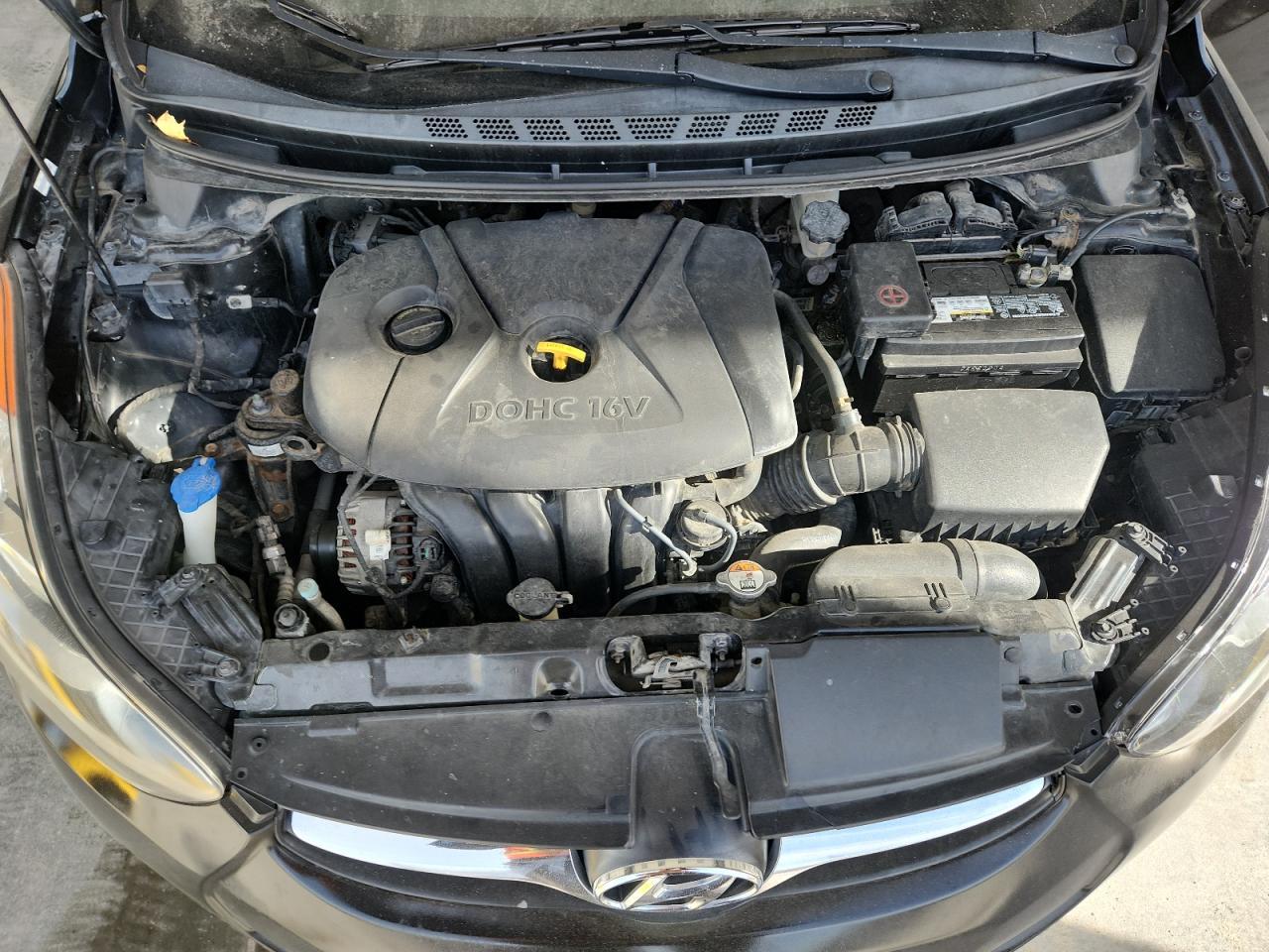 2012 HYUNDAI ELANTRA