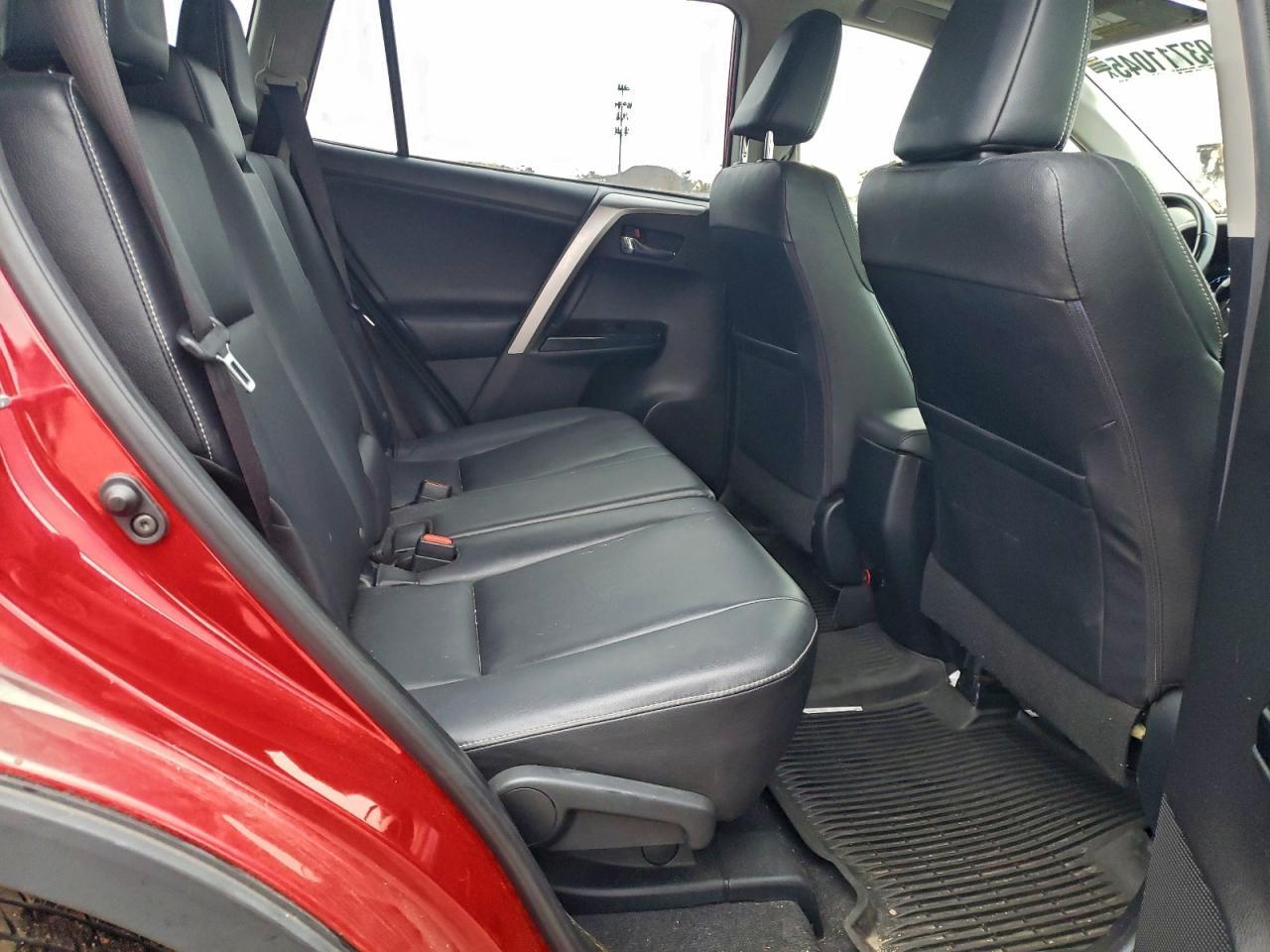 2016 TOYOTA RAV4