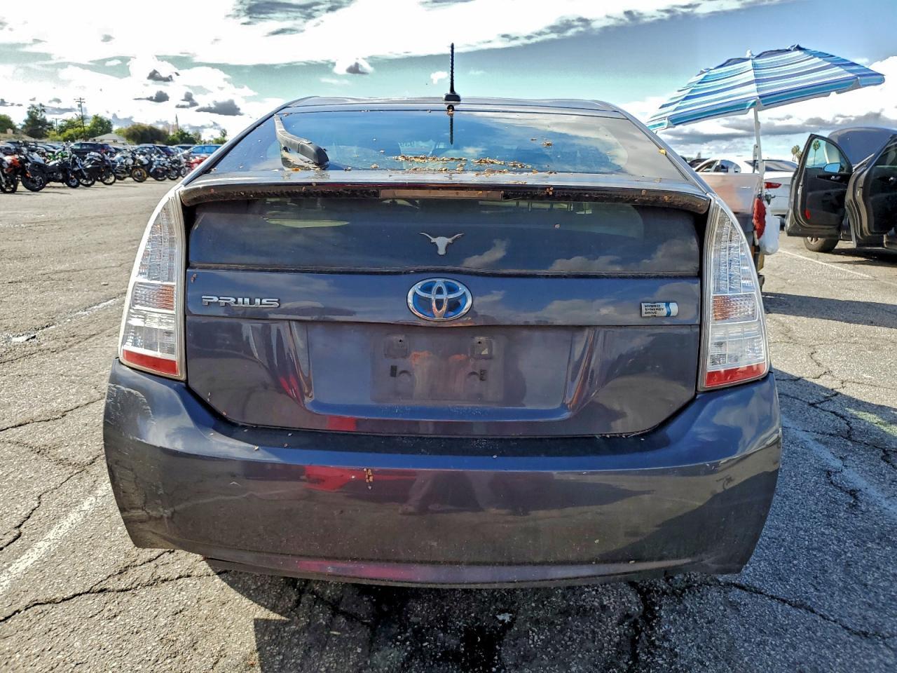 2010 TOYOTA PRIUS